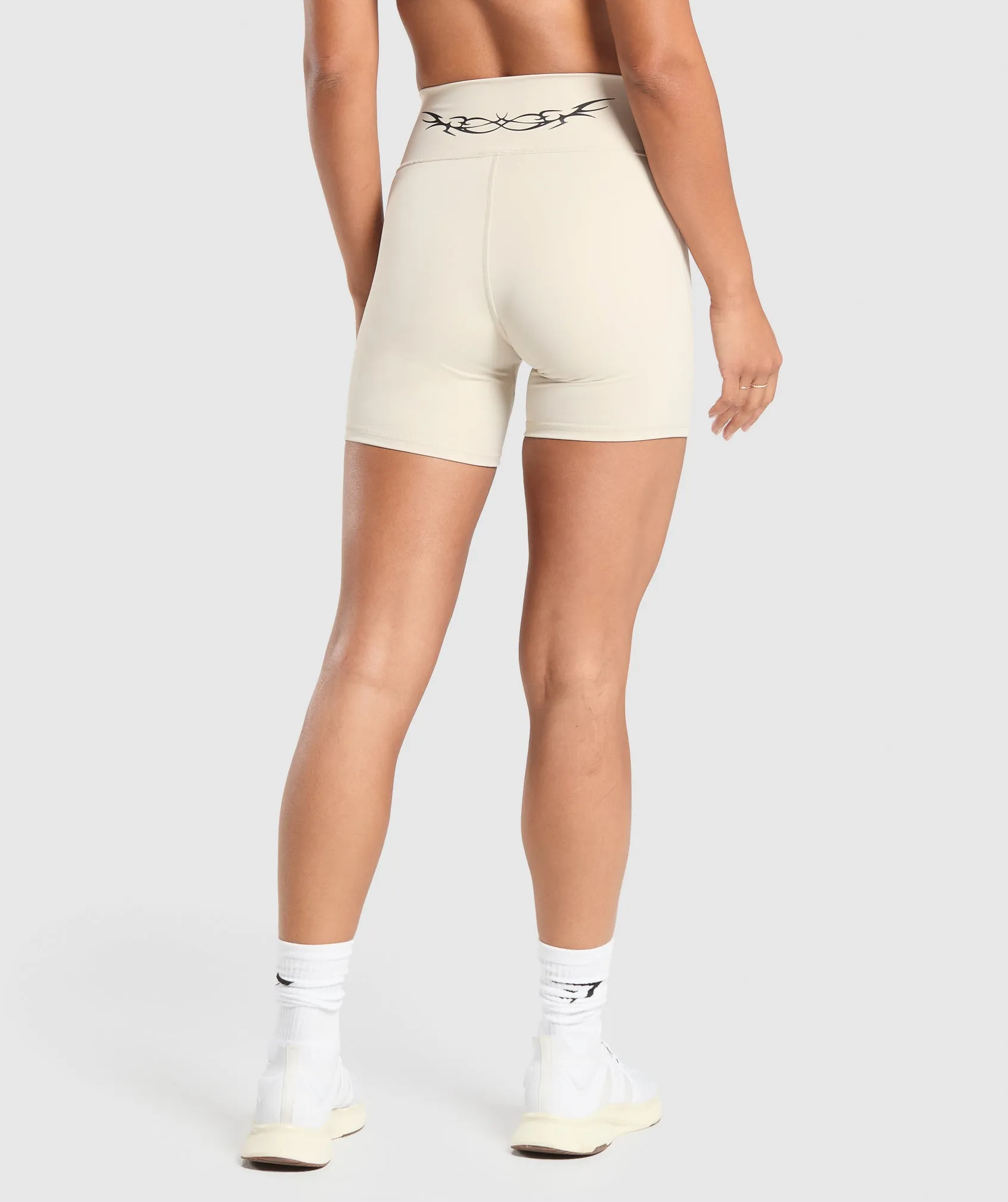 Gymshark Elevate Tattoo Graphic Shorts - Cream Beige